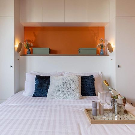 شقة Playful & Bright 1Br Near The Faculty Of Law بوخارست المظهر الخارجي الصورة
