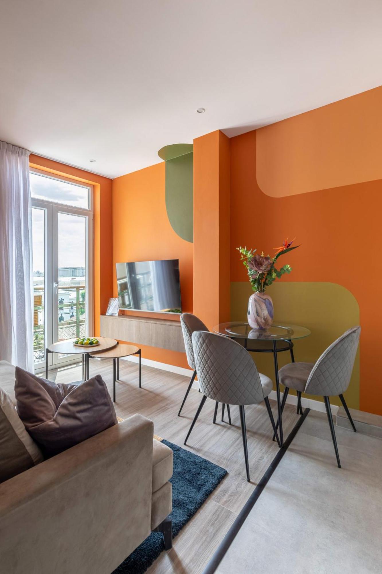 شقة Playful & Bright 1Br Near The Faculty Of Law بوخارست المظهر الخارجي الصورة
